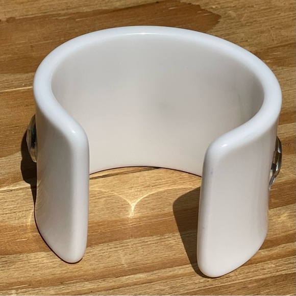NWOT Gymboree Girls “Greek Isle Style” White Jewel Cuff Bracelet - Picture 3 of 5